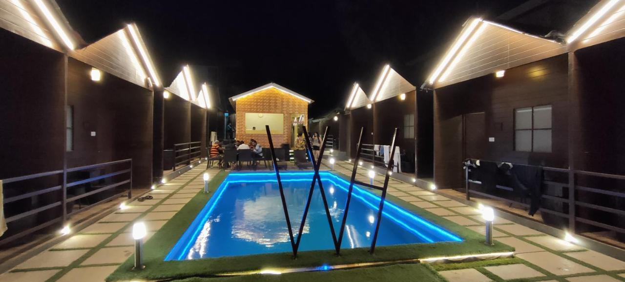 Woodhouse Beach Resort 바가 외부 사진